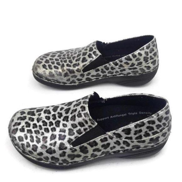 spring step non slip shoes